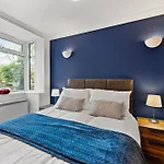 Plaza - Centrally Located, Contractor Friendly Appartement Leeds (West Yorkshire)
