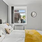 Appartement Plaza - Centrally Located, Contractor Friendly Leeds (West Yorkshire)
